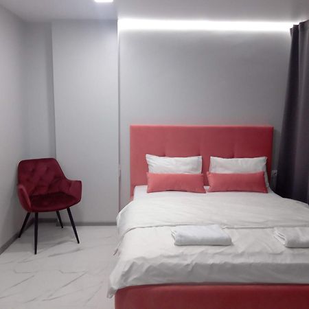 Pure Apartments Vip 2 Lviv Eksteriør bilde